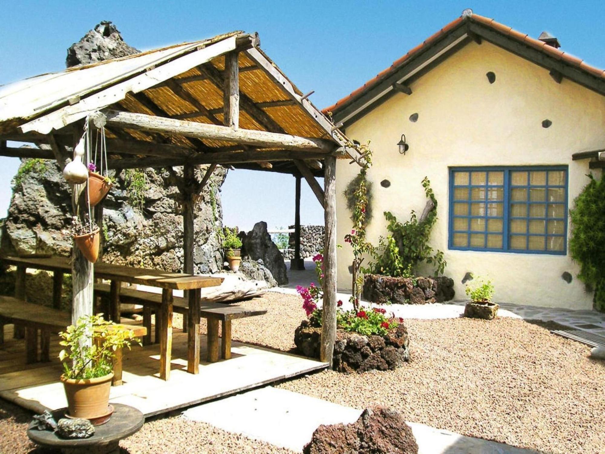 Holiday home In With A Washing Machine *